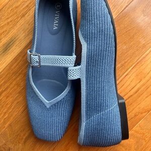 Vivaia Women's Blue Mary Jane Square Toe Flats